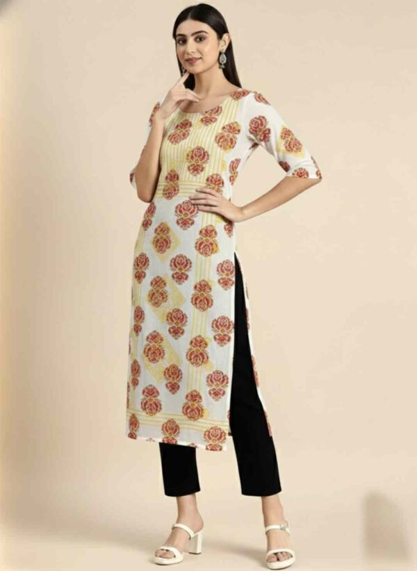 Women Ethnic Motifs Printed Regular Kurta With Trouser